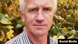 Александр Демиденко.