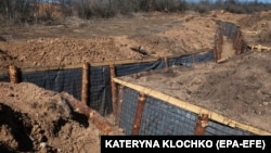 У Київській області побудовано нові фортифікації (фото ілюстративне)