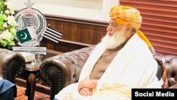  مولانا فضل‌الرحمن رهبر حزب جمعیت علمای اسلام پاکستان