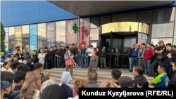 “Жунхай” базарынын соодагерлери. 4-сентябрь, 2023-жыл.