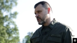 За словами міністра, це 9 нацгвардійців та 12 прикордонників, більшість із них потрапили в полон на Донецькому напрямку