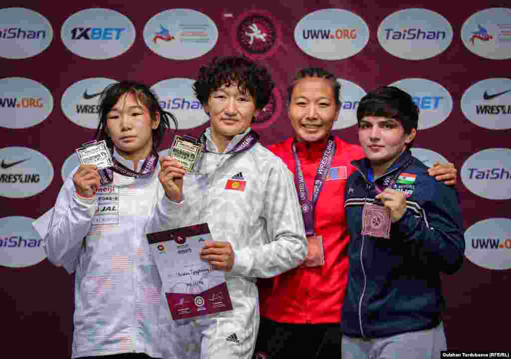 Эми Айсулуу Тыныбекова Парижде өтө турган Олимп оюндарына катышат.&nbsp;