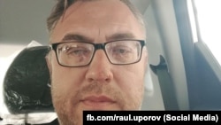 Журналист Рауль Упоров.