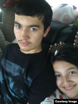 Каусар жана Камила Вайит. 2016-жыл.