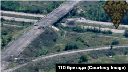 Укріплення під Авдіївкою великою мірою лягають на систему розв’язок Донецької окружної: в районі Спартака, Авдіївки і Ясинуватої. Саме на них відбувалося чимало боєзіткнень