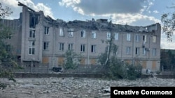 Наслідки удару сил РФ по лікарні у Бериславі, 5 жовтня 2023 року, фото ілюстративне