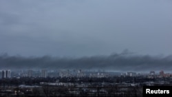 Дим над Києвом після ракетного удару РФ, 9 березня 2023 року