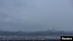 Дим над Києвом після ракетного удару РФ, 9 березня 2023 року