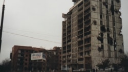 Нохчийчоь. 2003 шо, бIаьсте. Сурт: Блюэнн Изамбар (Bleuenn Isambard)