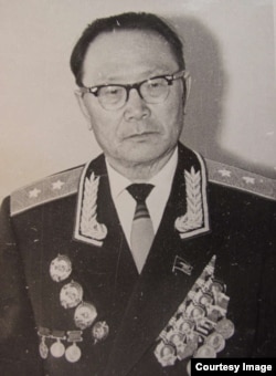 ТНРПнын баш катчысы Салчак Тока