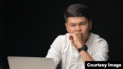 Бактияр Касымалиев.