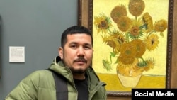 Азиз Сулайманов.