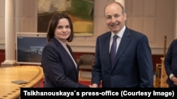 Сустрэча Сьвятланы Ціханоўскай зь віцэ-прэм'ерам, міністрам замежных спраў і міністрам абароны Ірляндыі Міхолам Марцінам.