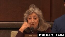 ԱՄՆ կոնգրեսական Դինա Տայտուս, արխիվ