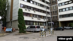 Притулок для біженців у Будапешті облаштували в гуртожитку для робітників. Деякі закарпатці жили тут і раніше, а після початку великої війни до них тут приєдналися їхні сім'ї