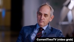 Эдвард Лукас