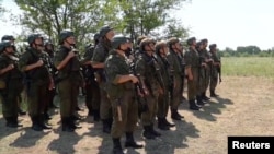 Орусиялык аскерлер.