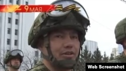 Азатбек Омурбеков (Архивдик сүрөт)