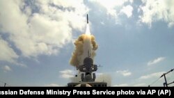 За даними ВМС, в Азовському морі чергують два російські кораблі, носії крилатих ракет «Калібр» серед них відсутні