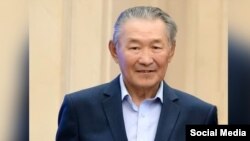 Жолочу Рысбаев.