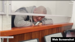 Amnesty International ұйымы 2024 жылға арналған есебінде қазақстандық журналист Думан Мұхамедкәрім "ҚДТ" қозғалысын қолдады деген айыппен түрме жазасына кесілді дейді.