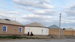 Diňle: Toguň töleglerini geçirmedik hojalyklaryň üpjünçiligi kesilýär, abatlaýyş üçin pul toplanýar