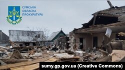 Наслідки обстрілу РФ Сумської області, 28 листопада 2023 року. Фото ілюстративне
