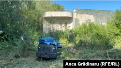 Unul dintre bazinele interioare ale Complexului Sportiv Lia Manoliu stă închis din 2018. David Popovici cere renovarea și deschiderea lui pentru pentru ca iarna să nu se mai pregătească în bazinul exterior acoperit cu un balon.