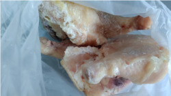 Diňle: Türkmenistanyň azyk ýetmezçiligi erjellik görkezýär, arzan towuk budy ýene 'ýok'