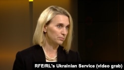 ABŞ-nyň Ukrainadaky ilçisi Brijet Brink (Bridget Brink)