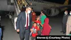 جریان انتقال اعضای خانواده های افراد عضو داعش به تاجکستان 