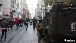 Թուրքիա - Ոստիկանները դեպքի վայրում, Ստամբուլ, 13-ը նոյեմբերի, 2022թ.