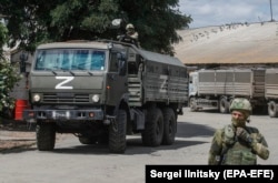 Російські військові в окупованому Мелітополі