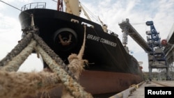 The Lebanese-flagged bulk carrier Brave Commander is seen taking on wheat for Ethiopia in the town of Yuzhne in Ukraine's Odesa region on August 14.