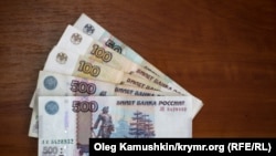 Халык уртача хезмәт хакының чын күләме - 15 мең сум, дигән фикердә