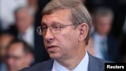 "Форбс" журналы Владимир Евтушенковдун байлыгын 6,8 миллиард доллар деп эсептеген. 