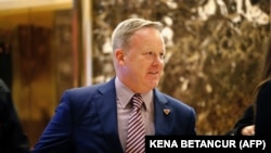 Սպիտակ տան խոսնակ Շոն Սփայսեր, արխիվ