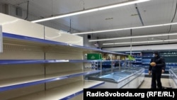 Магазин прифронтового Маріуполя 1 березня 2022 року