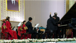 "Jadylaýjy sesleriň gözelligi"-Aşgabatda ýene bir aýdym-saz çäresi geçdi