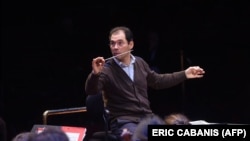 Տուգան Սոխիև, արխիվ