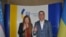 Узбекистанская журналистка Марина Козлова с послом Украины в Узбекистане Миколой Дорошенко.