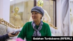 Нурила Ниязова ишкерликти, үйдөгү жумушту, башка карым-катышты аксатпай, машыгууларды дагы калтырбай барууга аракет кылат.