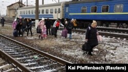 Львов шаарындагы темир жол вокзалы.