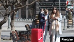 Ռուսաստանից երիտասարդ ընտանիքը Երևանում