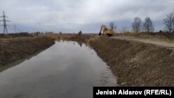 Чоң Чүй каналынын батыш бөлүгүн тазалоо учуру. (архив)
