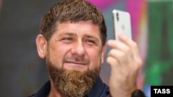 Цей акаунт Кадиров використовував після того, як його інша сторінка була забанена соціальною мережею