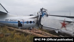 Ռուսաստան, Թաթարստան - Աղետի ենթարկված L-410 օդանավը, Մենեզելինսկ, 10-ը հոկտեմբերի, 2021թ.