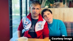 Валерий Ремизов с женой Оксаной Осадчей