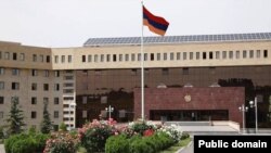 Հայաստանի ՊՆ վարչական համալիրը Երևանում, արխիվ