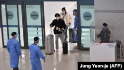 Сеулдун аэропортторунун бири. Январь, 2023-жыл. Иллюстрация.  